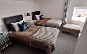 Ten Streets Bed & Breakfast